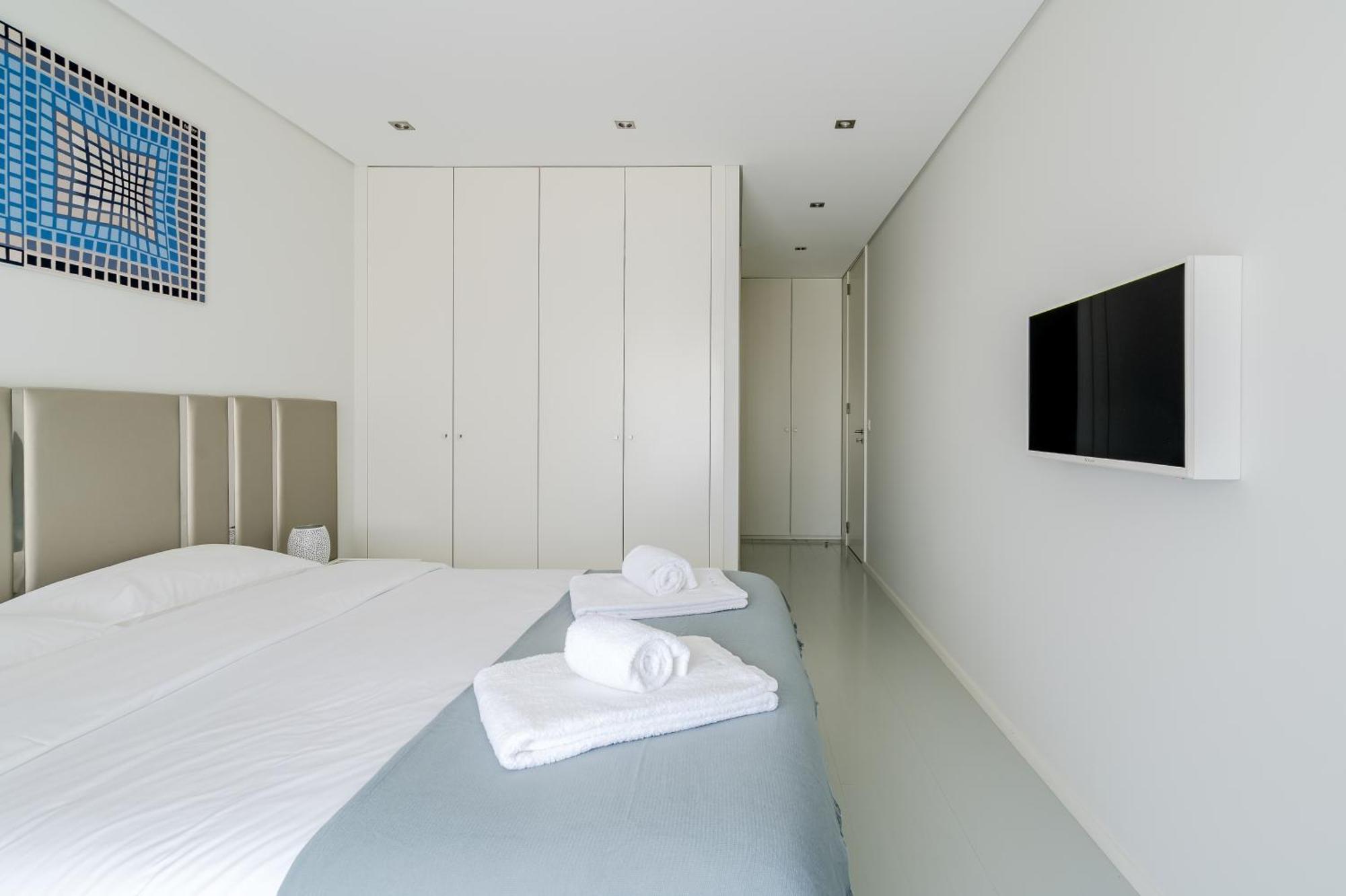 River Town View - Luxury Apartment With Jacuzzi On Terrace Viana do Castelo Exterior foto